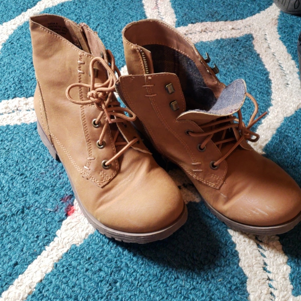 boots